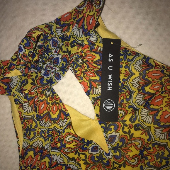 Beautiful Hi-low dress - Picture 4 of 4